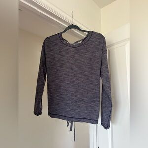 Lululemon purple long sleeve tie back size 6